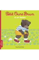 Petit ours brun a un bobo